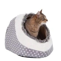 White Dots Snuggle Den 40 X 40 X 28 Cm (L X W X H) -Pet Shop 346777 kuschelhoehle white dots 11 07 2013 7